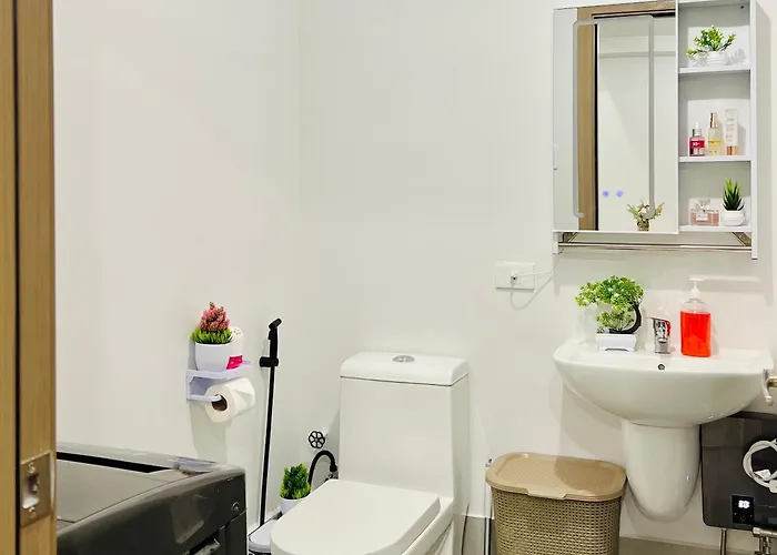 Aparthotel Area51 Staycation *